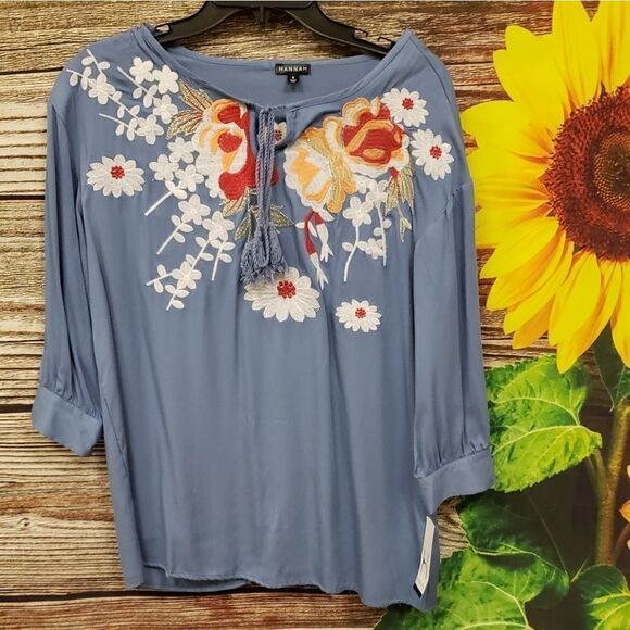 Hannah blue Multicolored embroidered floral top sm - Picture 1 of 9